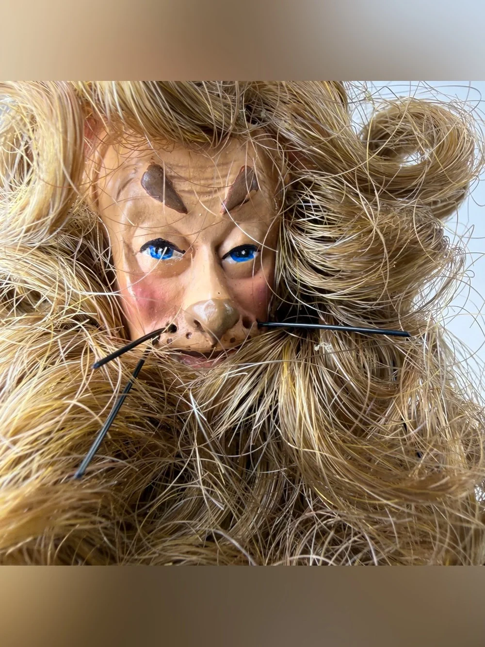 Kurt Adler Wizard of Oz Cowardly Lion Figure 1998 Vintage Courage Medal Lion - Picture 2 of 13